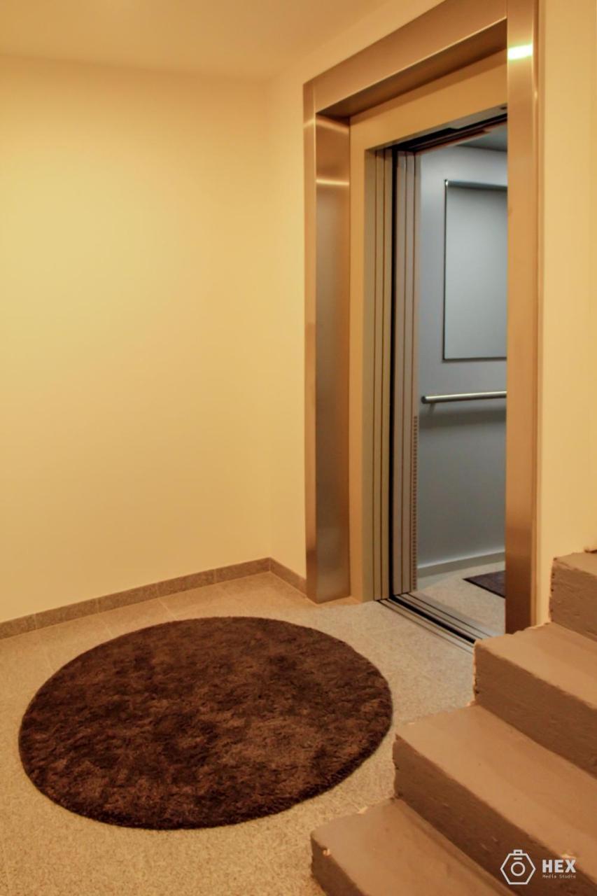 Bluestone Boarding Apartments ดุสเซลดอร์ฟ ภายนอก รูปภาพ
