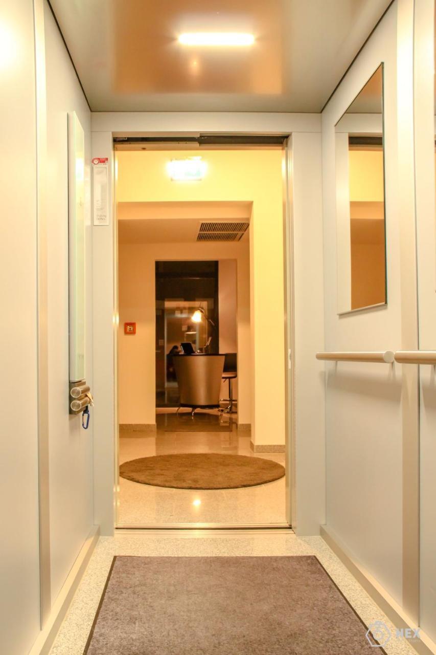 Bluestone Boarding Apartments ดุสเซลดอร์ฟ ภายนอก รูปภาพ
