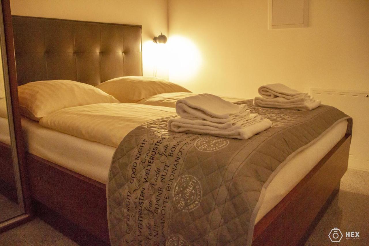 Bluestone Boarding Apartments ดุสเซลดอร์ฟ ภายนอก รูปภาพ